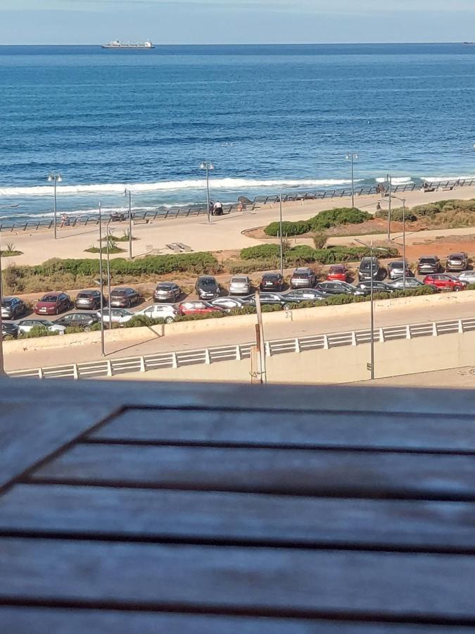 Modern Apartment Opposite The Hassan2 Mosque, Very Well Equipped And Stylish, 85 M2 With Gym And Direct Sea View With Underground Garage , Prohibits Unmarried Couples Of Arab Origin Casablanca Esterno foto