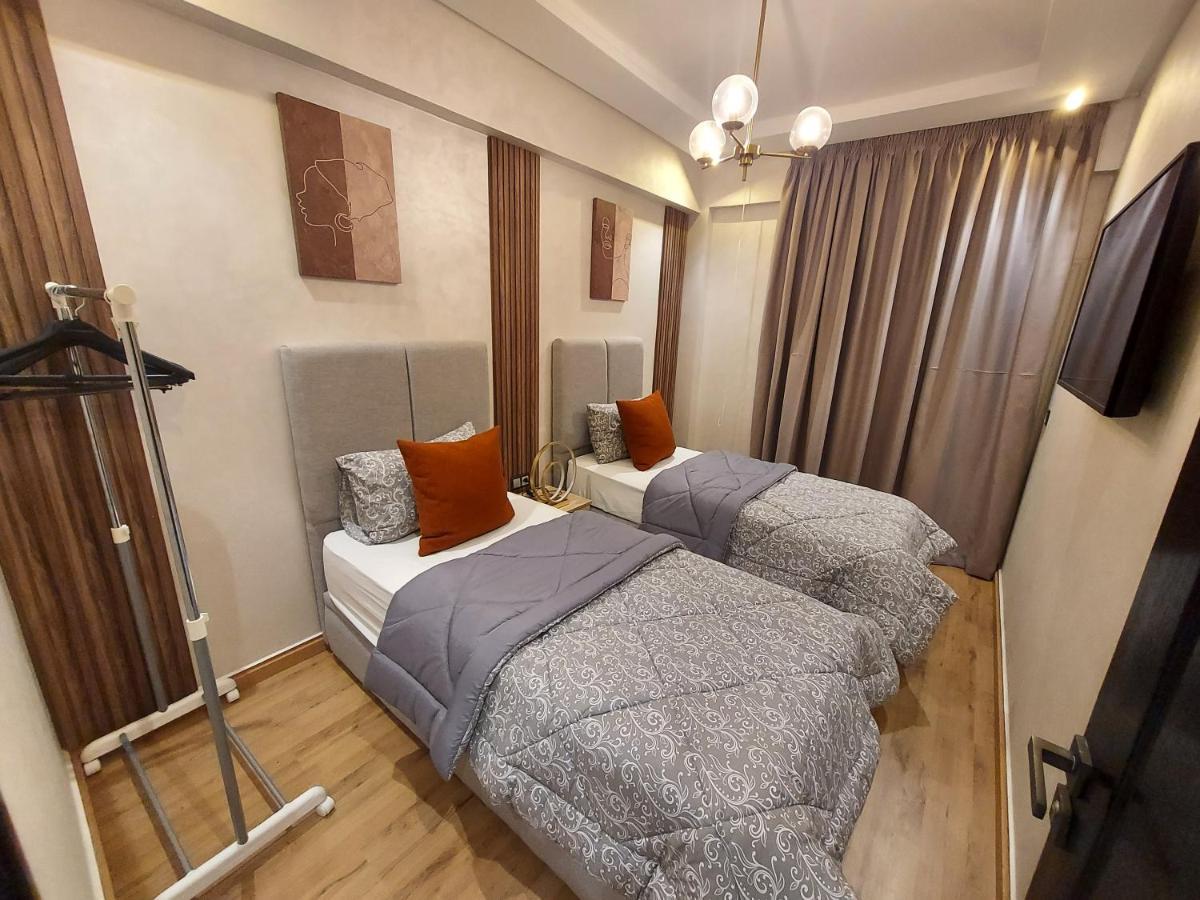 Modern Apartment Opposite The Hassan2 Mosque, Very Well Equipped And Stylish, 85 M2 With Gym And Direct Sea View With Underground Garage , Prohibits Unmarried Couples Of Arab Origin Casablanca Esterno foto