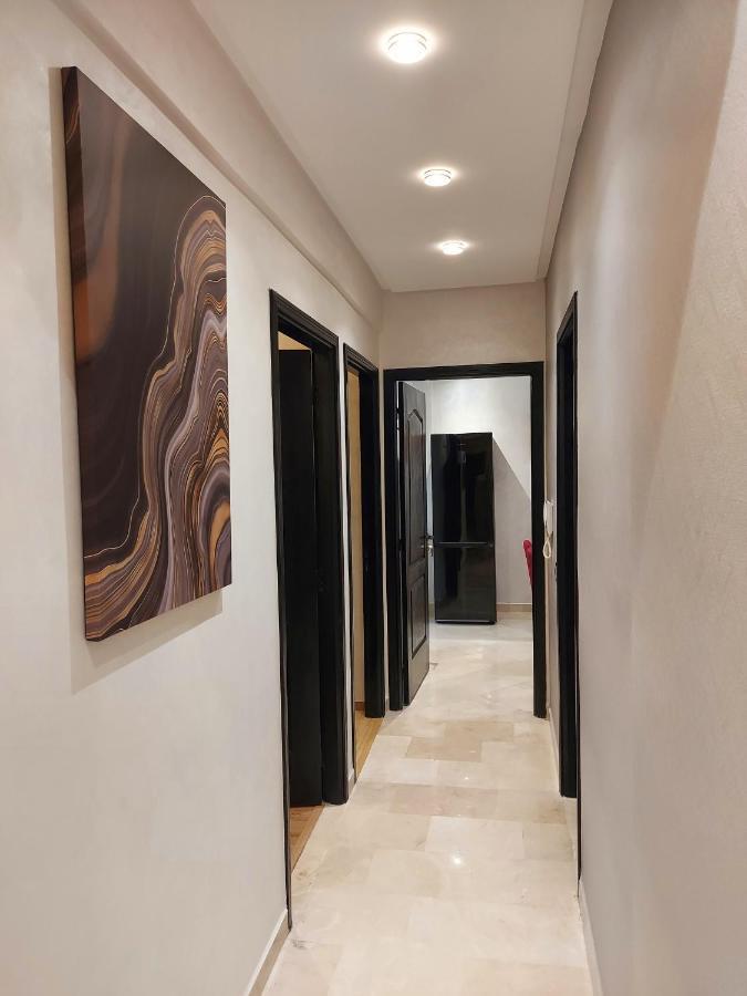 Modern Apartment Opposite The Hassan2 Mosque, Very Well Equipped And Stylish, 85 M2 With Gym And Direct Sea View With Underground Garage , Prohibits Unmarried Couples Of Arab Origin Casablanca Esterno foto