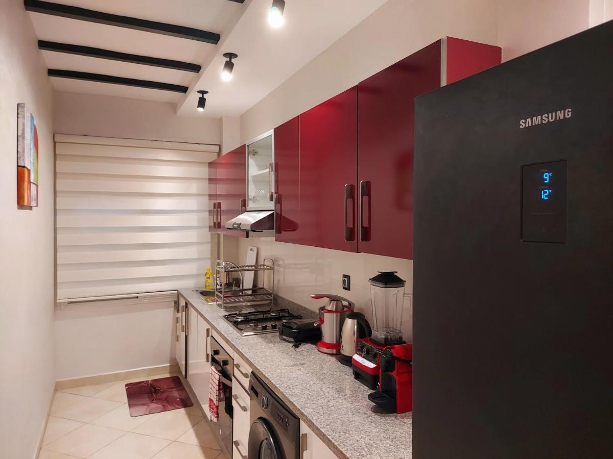 Modern Apartment Opposite The Hassan2 Mosque, Very Well Equipped And Stylish, 85 M2 With Gym And Direct Sea View With Underground Garage , Prohibits Unmarried Couples Of Arab Origin Casablanca Esterno foto