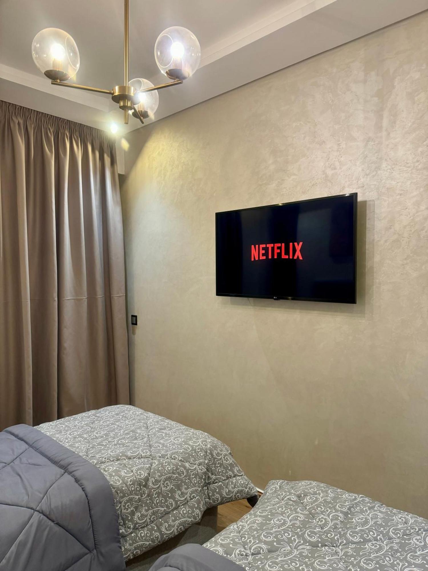 Modern Apartment Opposite The Hassan2 Mosque, Very Well Equipped And Stylish, 85 M2 With Gym And Direct Sea View With Underground Garage , Prohibits Unmarried Couples Of Arab Origin Casablanca Esterno foto